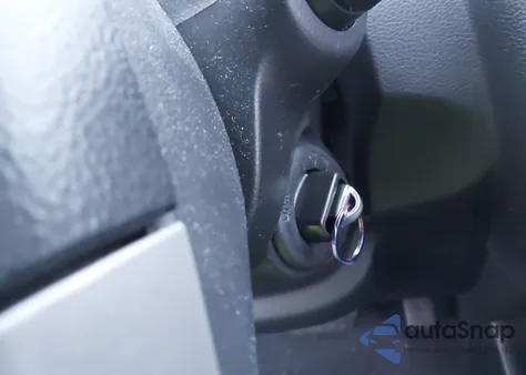 2007 Nissan Versa 1.8Sl из США, поврежденный, VIN 3N1BC13E47L369909